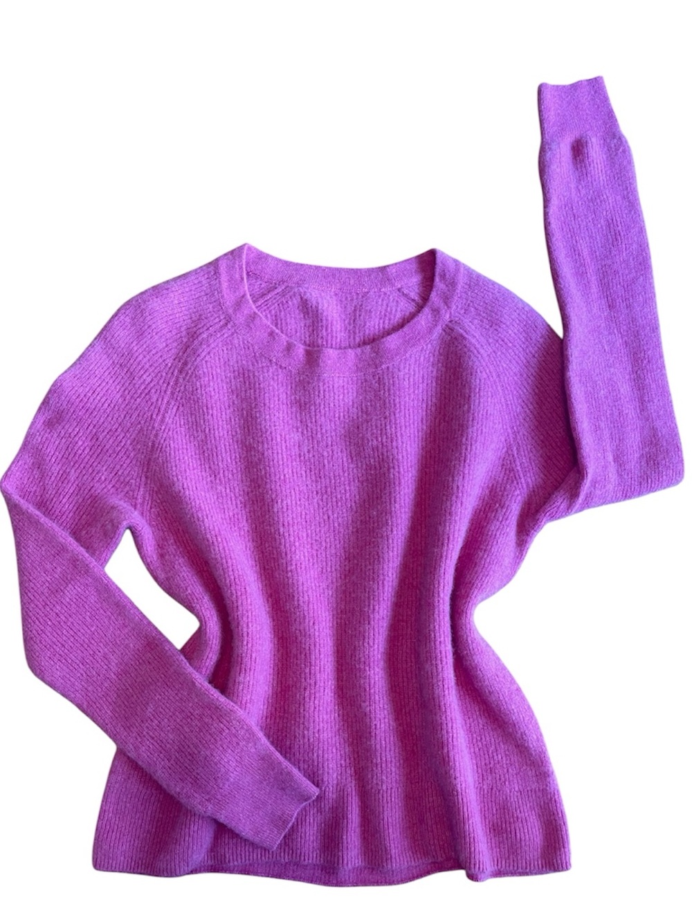 Women's Magenta 100% CASHMERE crewneck Sweater Sz: S/M